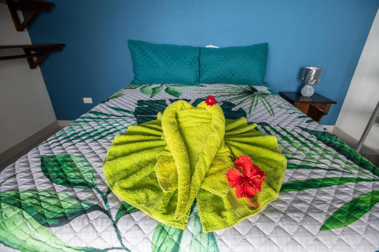 Hotel Casa Federico Quepos Zewnętrze zdjęcie